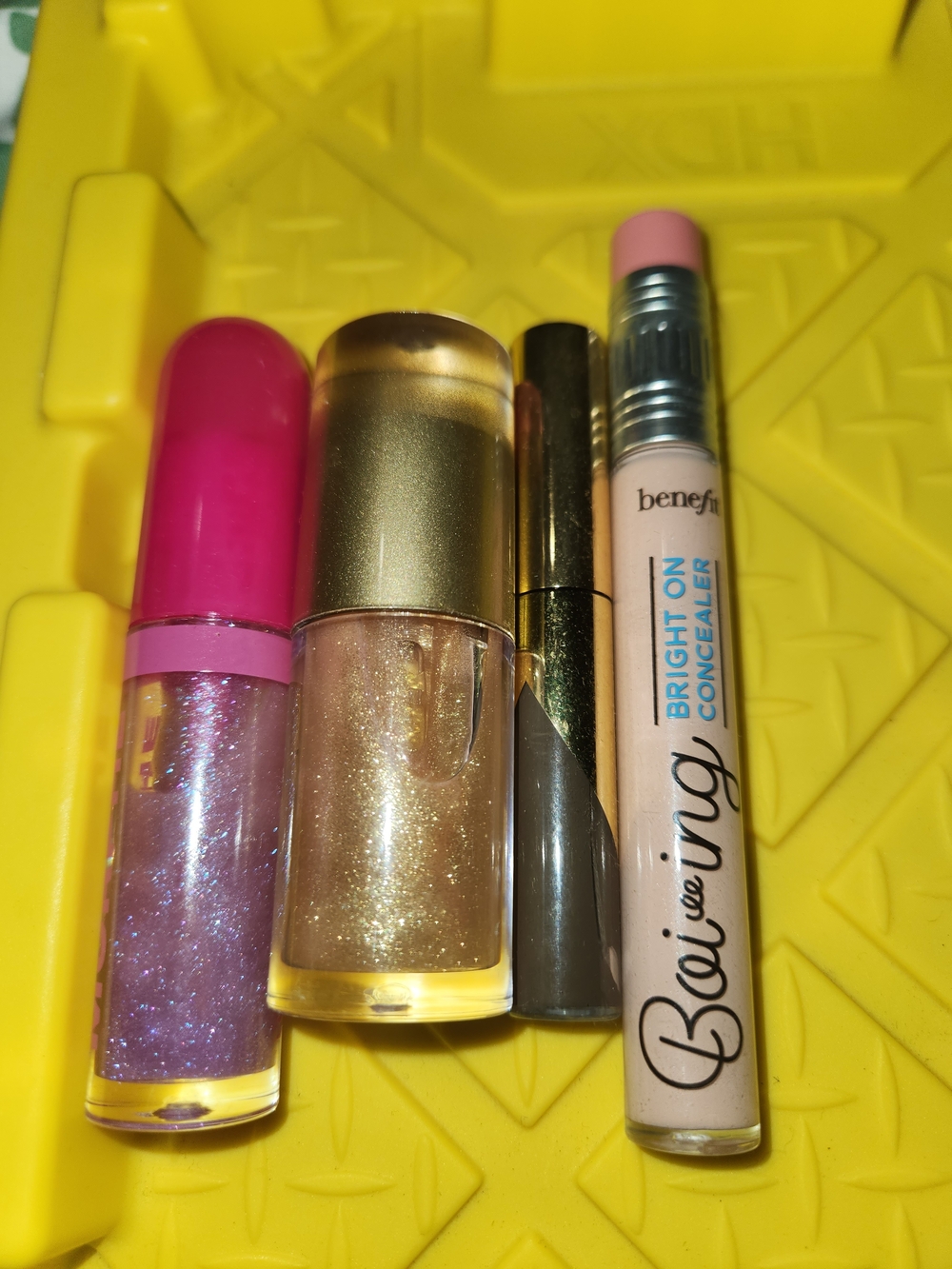 Benefit Boi-ing Bright On Concealer & Pink Gloss Set